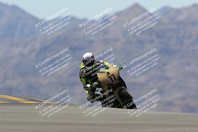 media/May-15-2022-SoCal Trackdays (Sun) [[33a09aef31]]/Turn 9 (11am)/